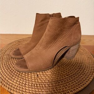 Lucky Brand Tan Peep-Toe Ankle Booties